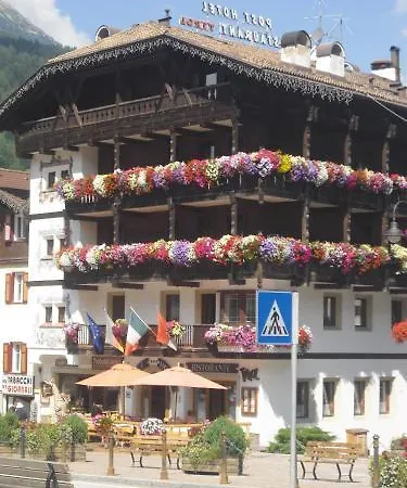 Hotel Post Ristorante Tyrol Moena