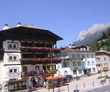 Post Ristorante Tyrol Hotel