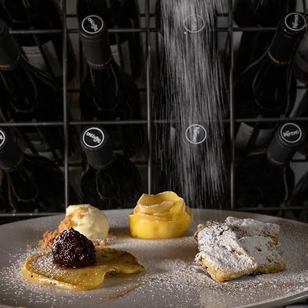 Post Ristorante Tyrol Moena