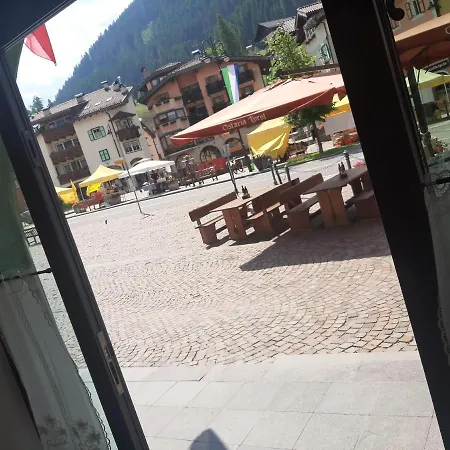 Post Ristorante Tyrol 3* Moena