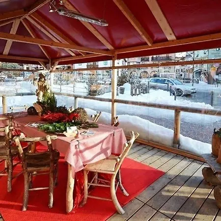 Post Ristorante Tyrol Moena